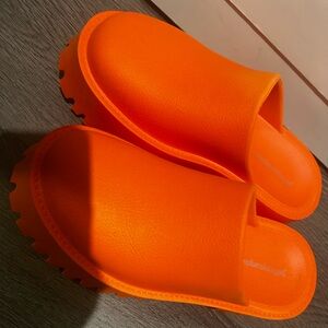 Jeffrey Campbell Clog